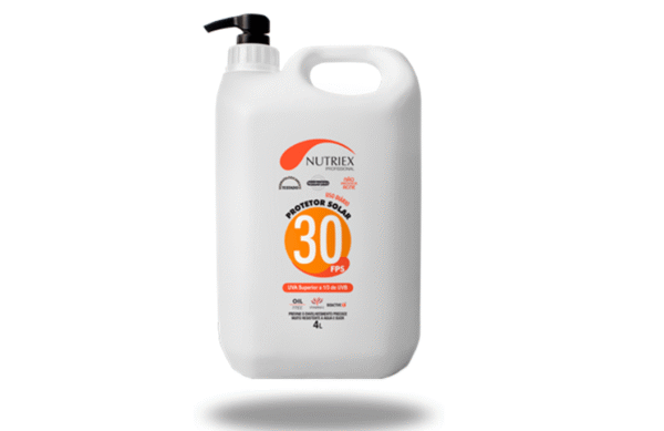 PROTETOR SOLAR FATOR 30 DE 4L. COM DOSADOR NUTRIEX.