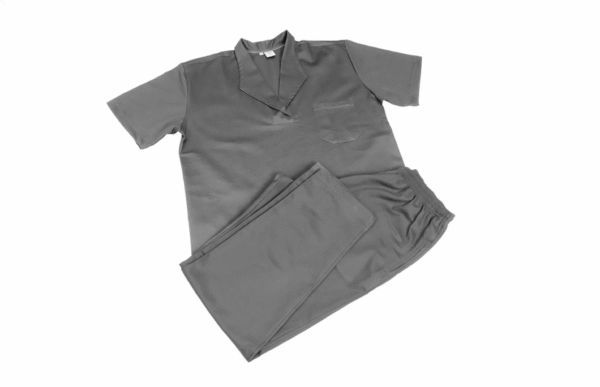 UNIFORME DE BRIM LEVE COR CINZA MANGA CURTA