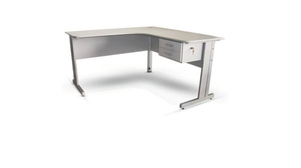 MESA DE ESCRITÓRIO DELTA COM GAVETEIRO.